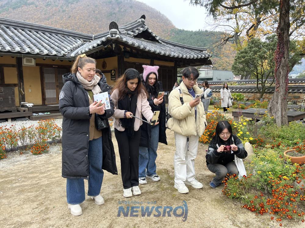 정선DMO, 외국인 인플루언서 팸투어로 아리랑마을 세계화 추진