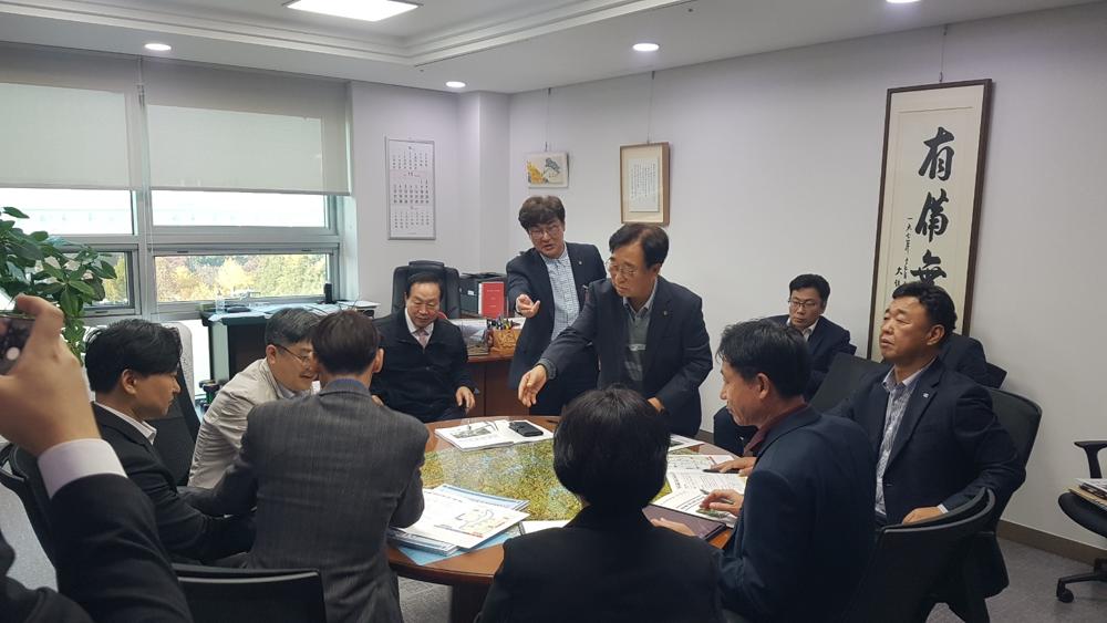 포천-철원 고속도로 연결, 지역 살릴 기회 달라