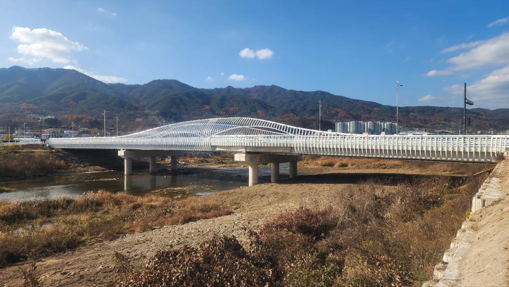 양구 박수근교 개통, 지역 균형발전과 관광 활성화 기대