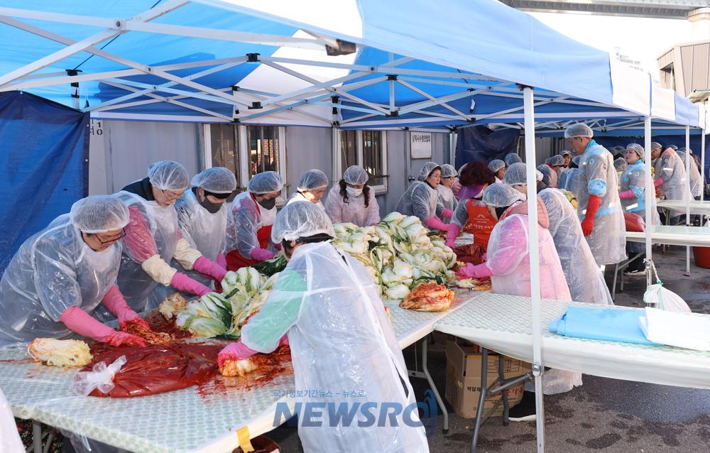 삼척시, 어려운 이웃과 함께하는 따뜻한 김장 나눔 행사