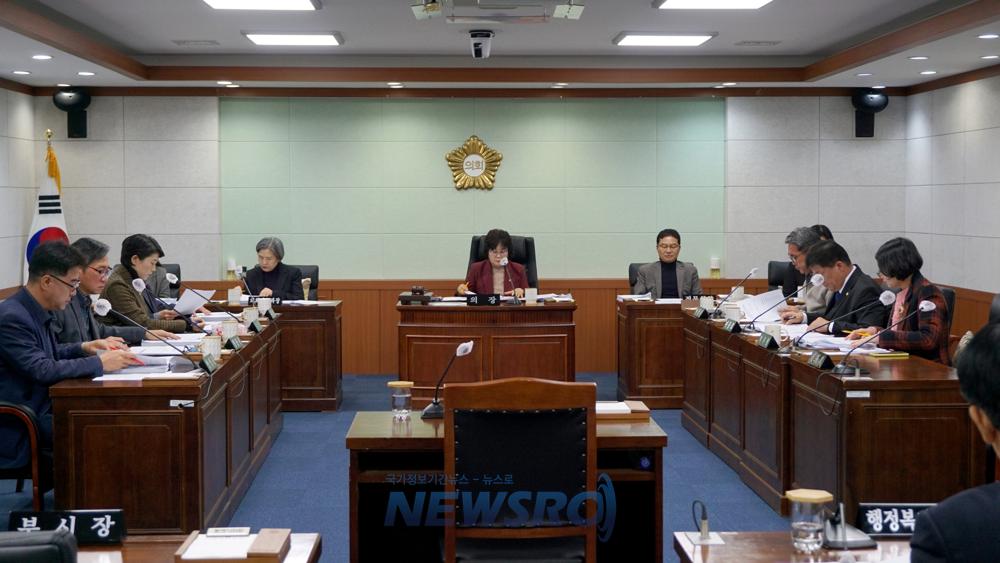 동해시의회, 청소년 통행금지구역 등 조례안 심의