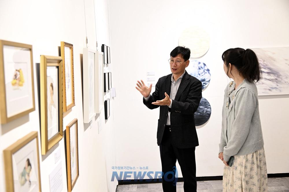 장수군, '제1회 청년미술작가 초대전' 개최
