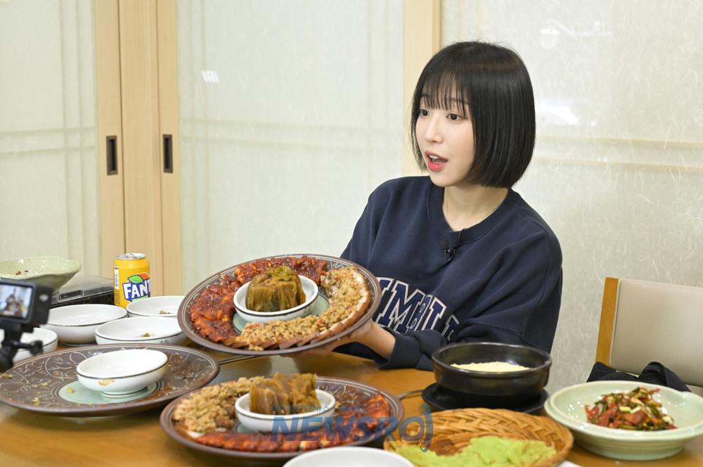 먹방 유튜버 쯔양, 순창삼합 맛보러 방문