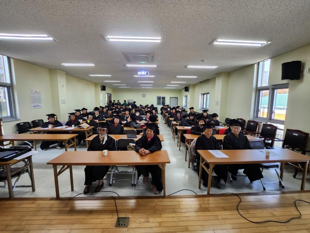 대한노인회 장수군지회, '제41회 노인대학 수료식' 개최