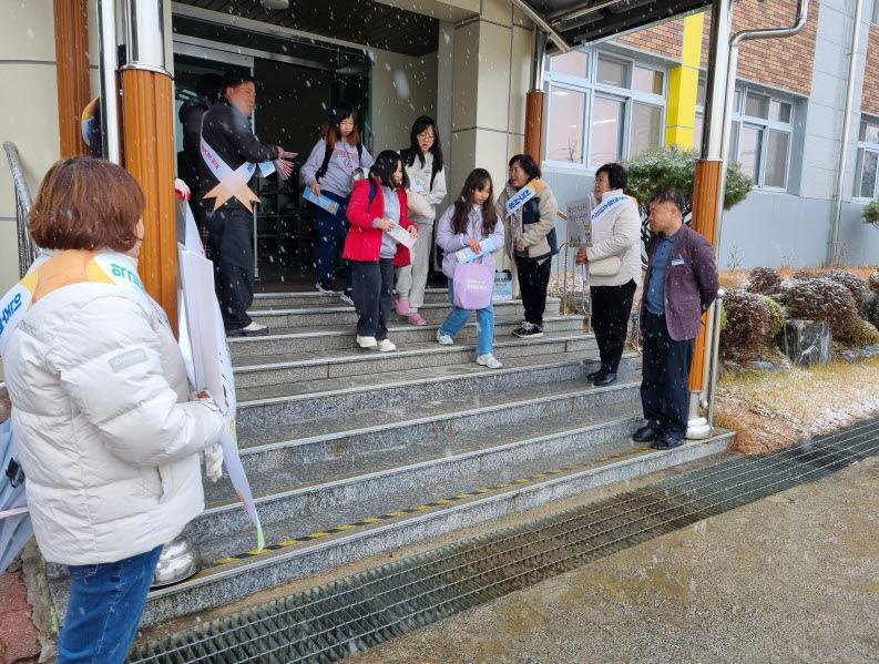 아산시, 지역사회 나눔과 청소년 지원 활발