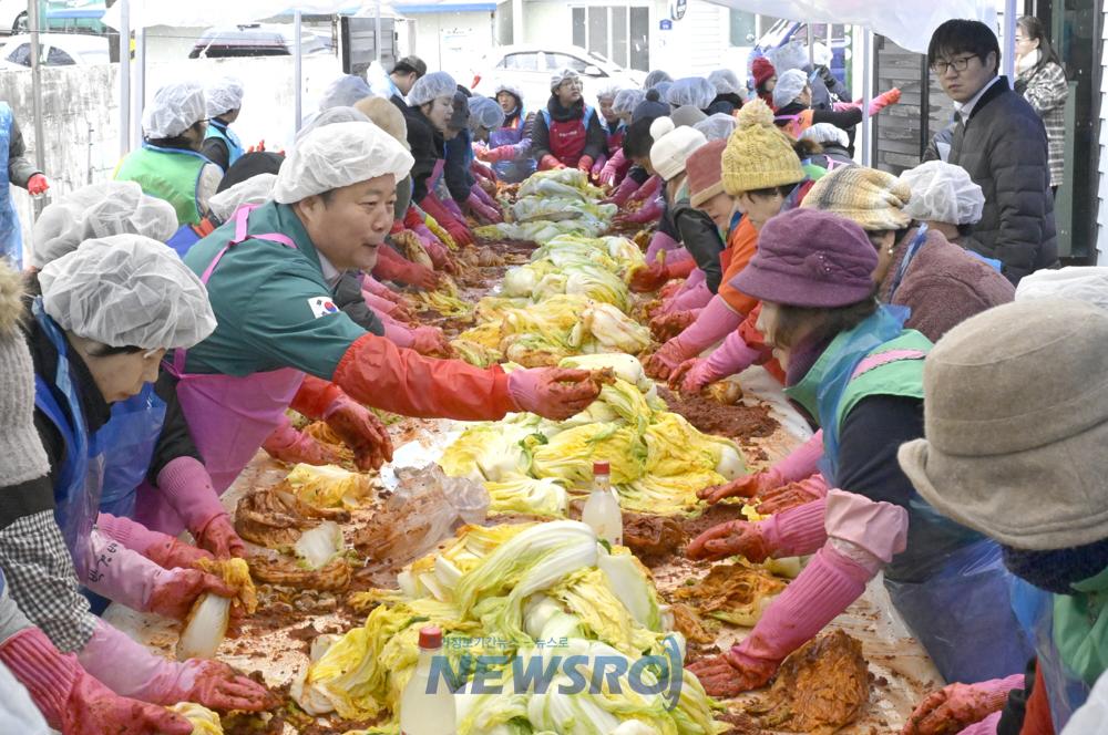 순창군자원봉사센터, 동절기 사랑의 김장나눔 봉사활동 펼쳐