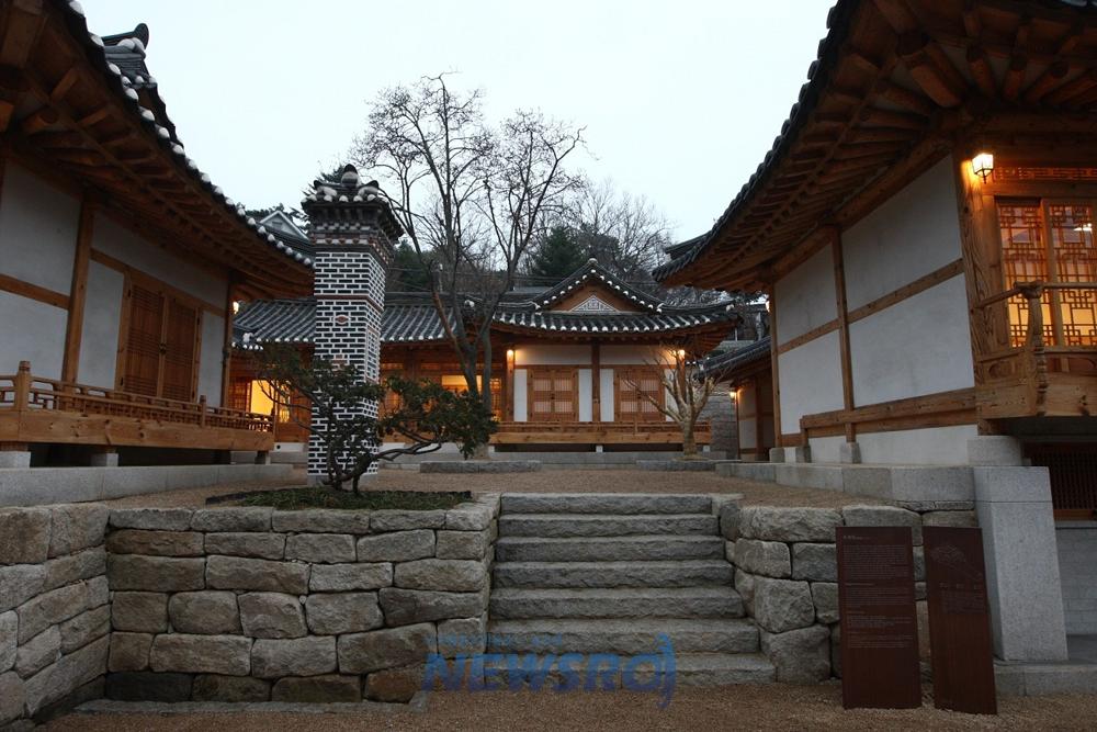 무계원 개관 10주년 기념전시 '오진암' 개최
