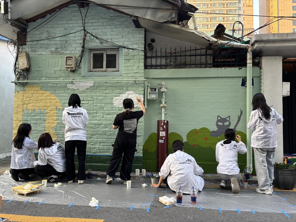 동대문구, 동국대 '페인터즈'와 벽화 단장