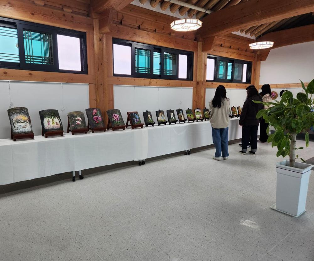 경주시 황남동행정복지센터, 문화예술 갤러리로 변신