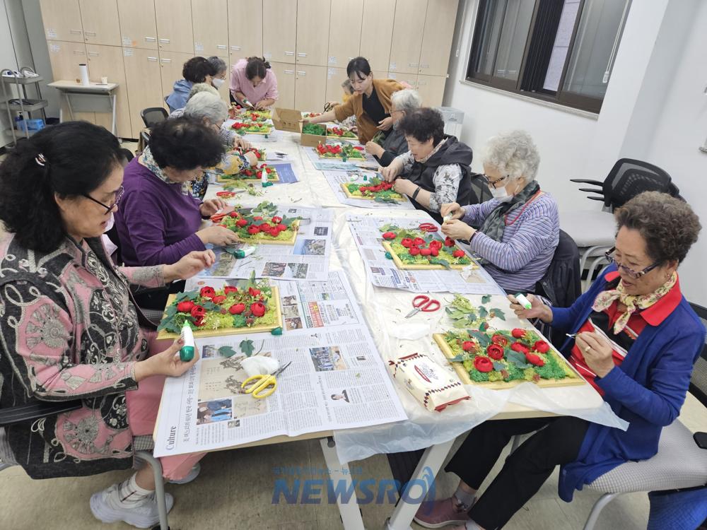 과천시, 독거노인 우울예방프로그램 만족도 높아