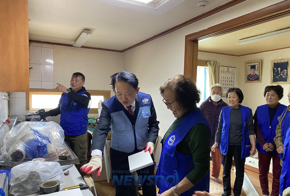 인천 동구, 국제라이온스클럽으로부터 김장김치 1,000kg 기탁 받아