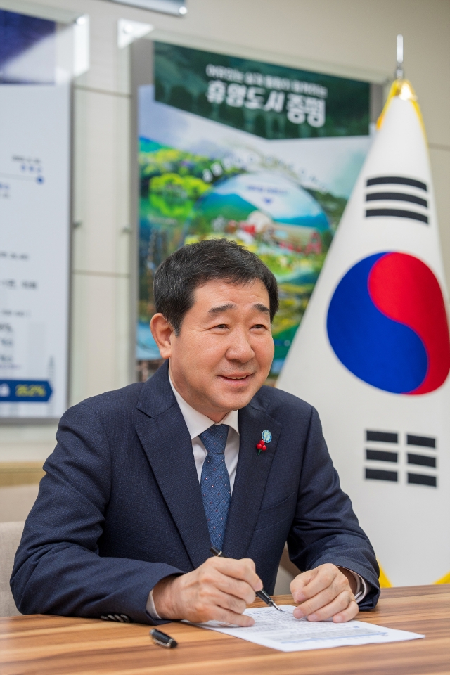 존경하는 증평군민 여러분! 희망으로 맞이하는 을사년 새해