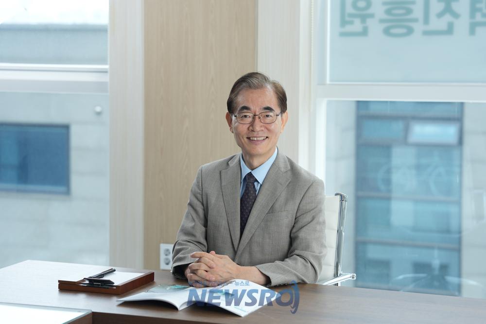 전북, 외국인 근로자 장기 정착 지원…숙련기능인력 비자 전환 제도 완화