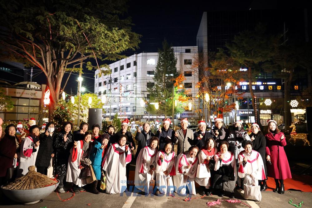 구로구, 성탄절 맞아 크리스마스트리 점등식 개최