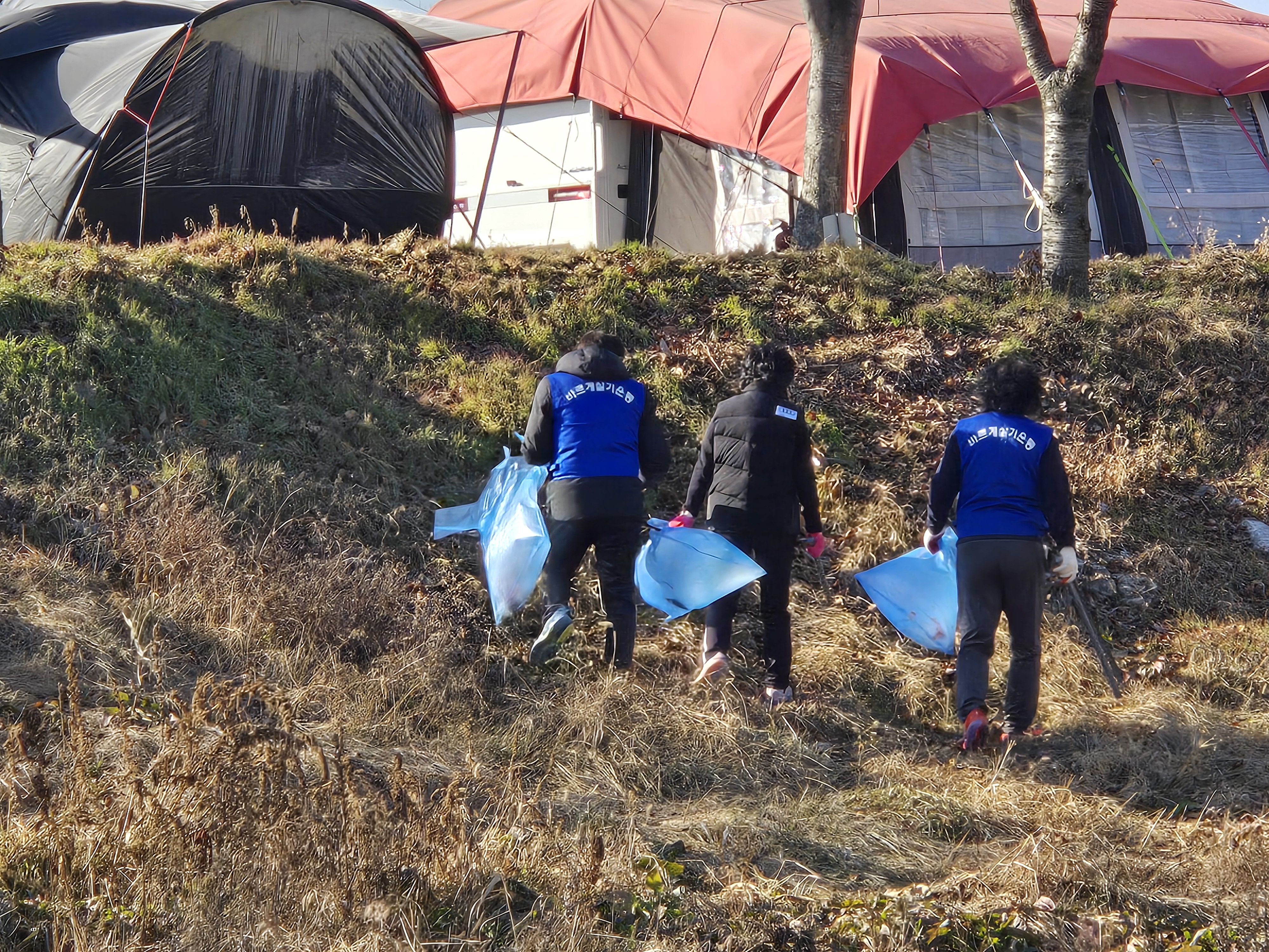 팥죽 드시고 따뜻한 연말 보내세요!
남면 바르게살기위원회, 사랑의 팥죽나눔 행사 실시