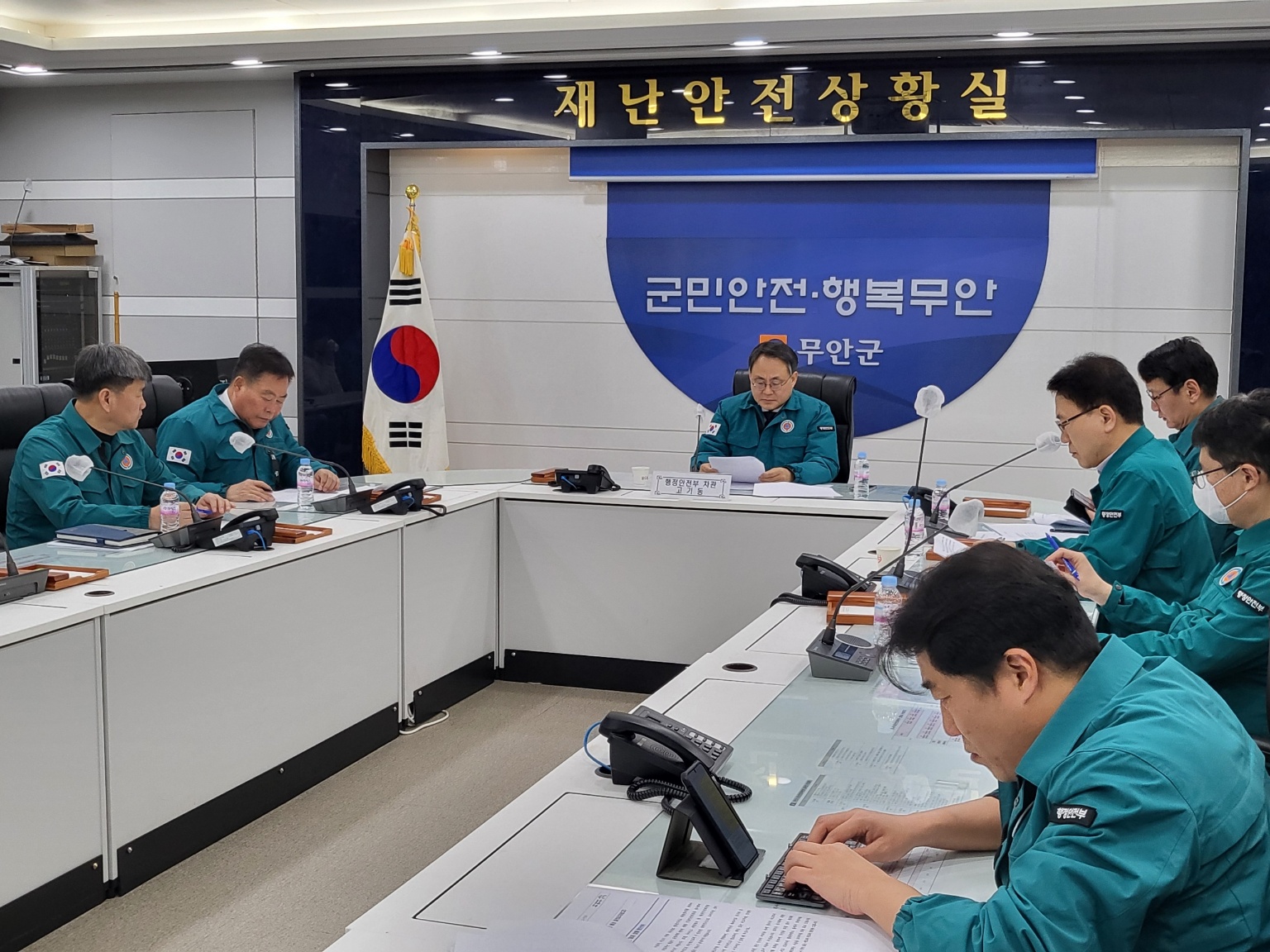 무안군, 제주항공 여객기 사고 수습에 총력