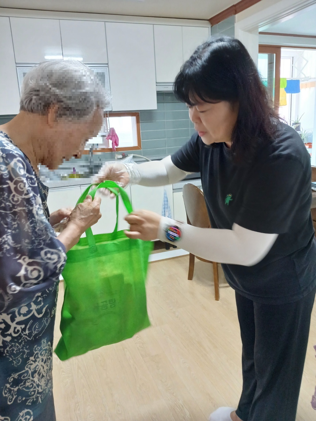 작전2동 보장협의체, 고독사 예방 위해 구슬땀