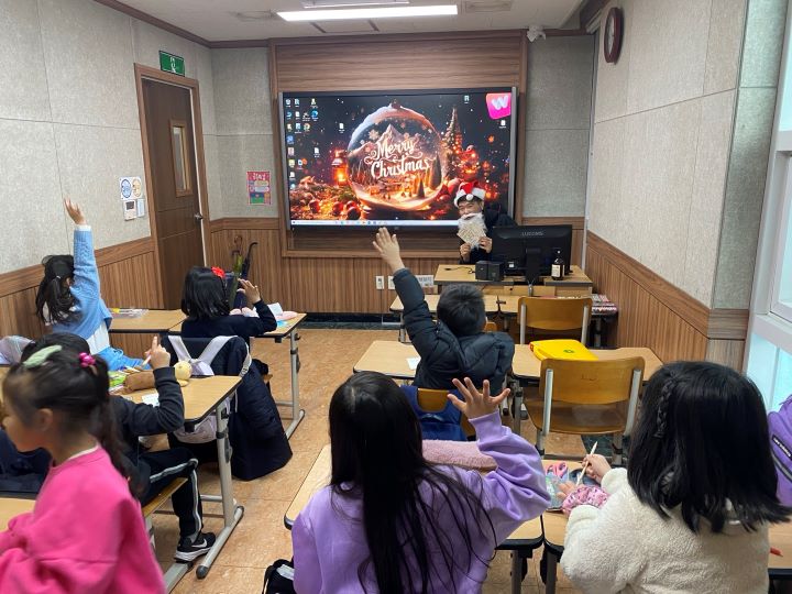 계양국제어학관, 정규반 겨울학기 ‘크리스마스 특별체험학습’ 성료