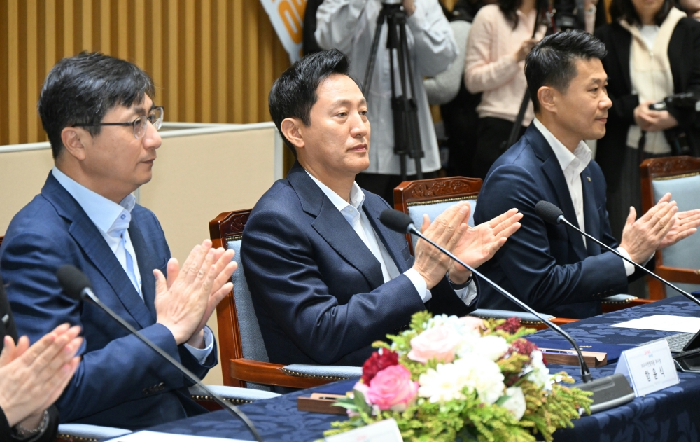 '외로움 없는 서울, 함께 만들어갑니다'…서울시-복지재단-9개기업·단체 맞손