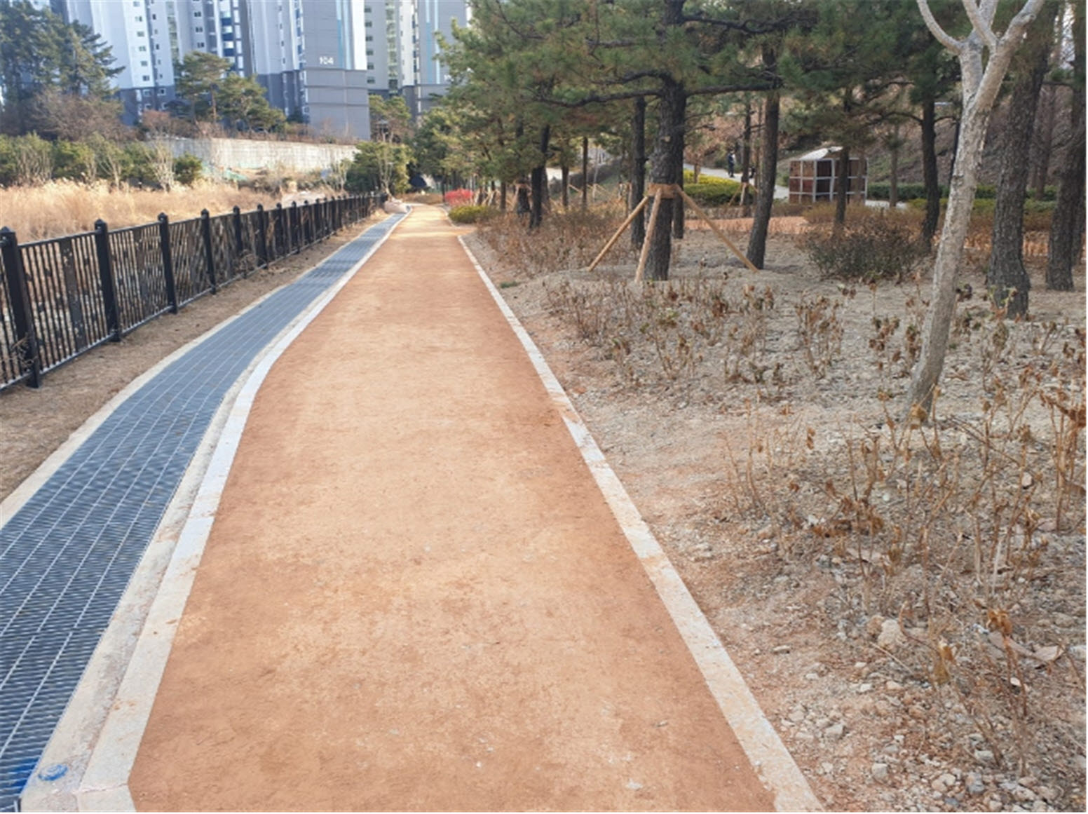 부산 기장군, 올해 ‘맨발길 조성사업’ 확대 시행