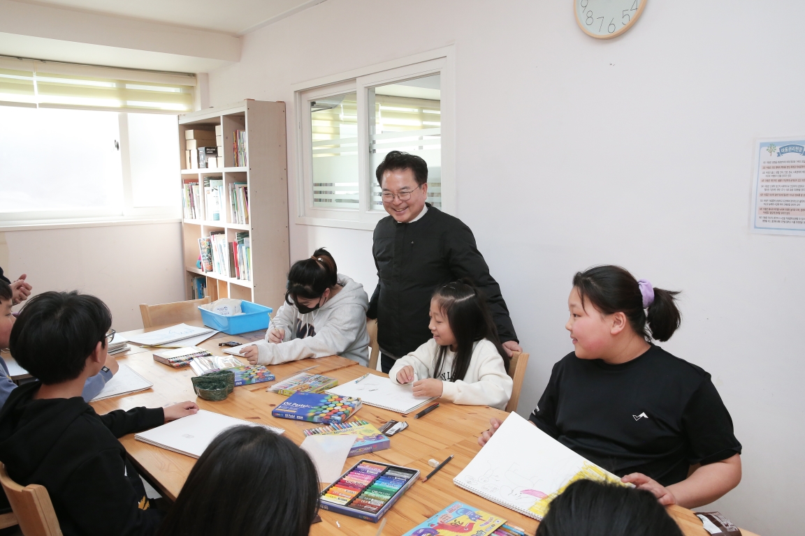 춘천시, 설 명절맞이 복지시설 및 저소득가구 온정 전달