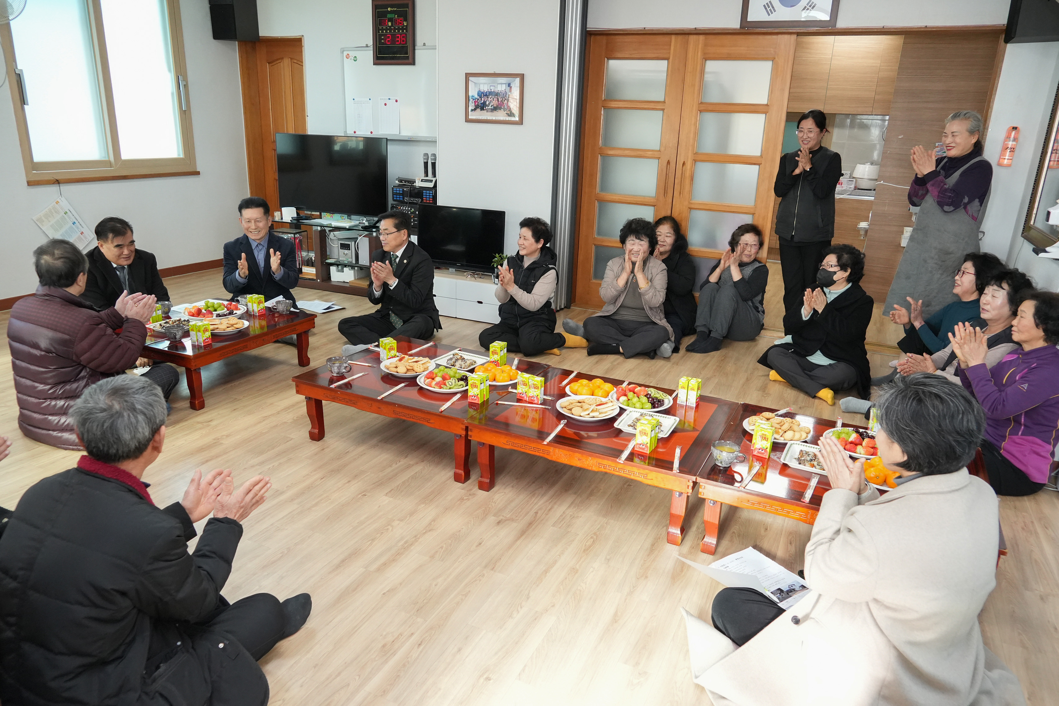 서천덤프중기건설 조규형 대표, 후원금 전달