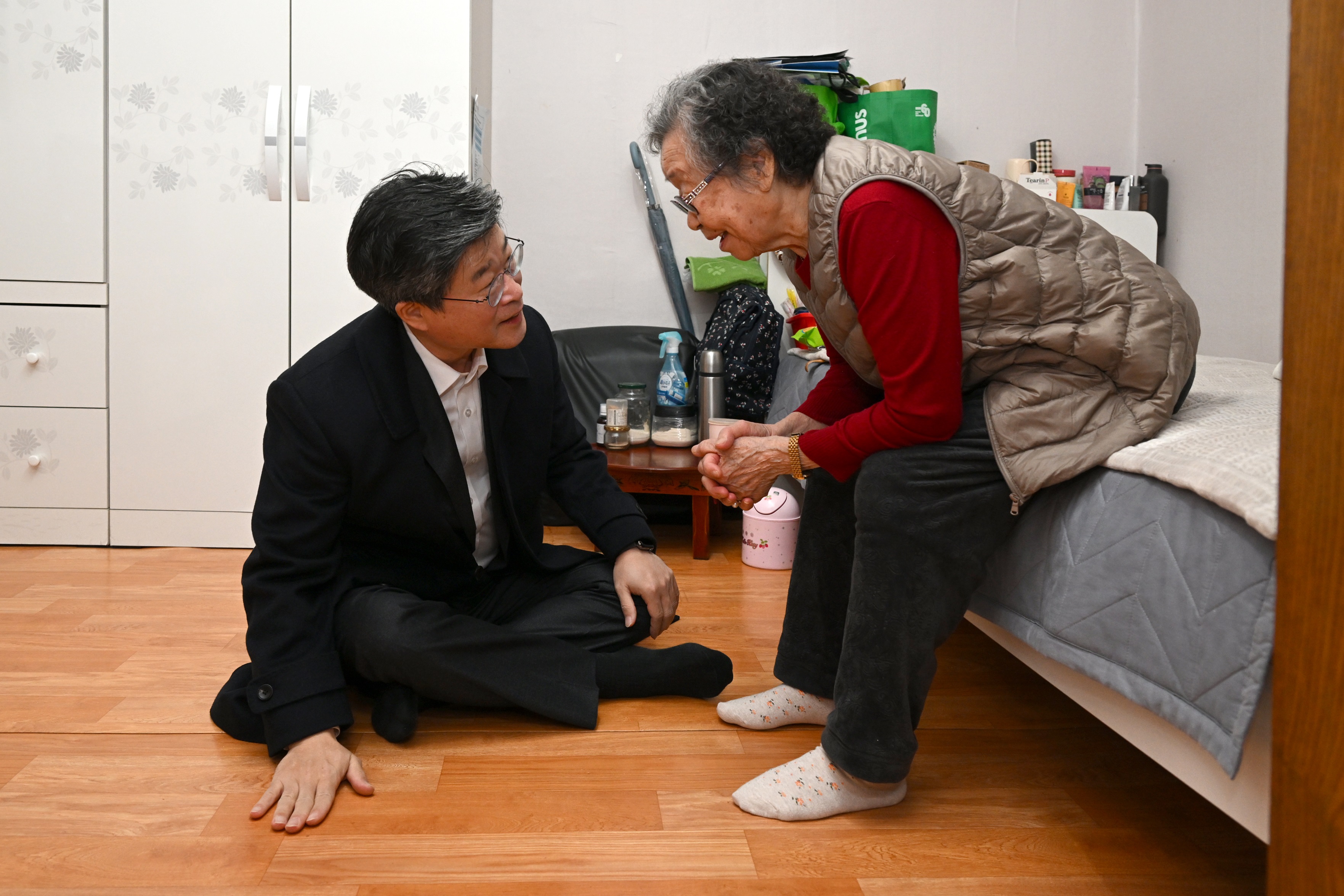 김길성 중구청장, 한파 대비 홀몸 어르신 댁 방문