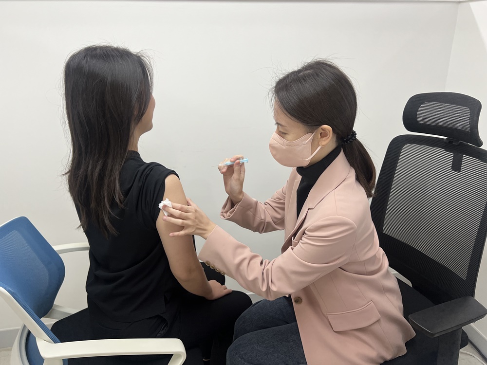 마포구, 어린이집·노인시설 종사자 독감 무료 예방접종 확대