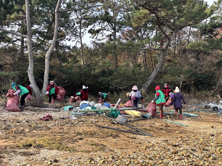 장산면, 설 명절 대비 정화 활동으로 깨끗한 환경 조성