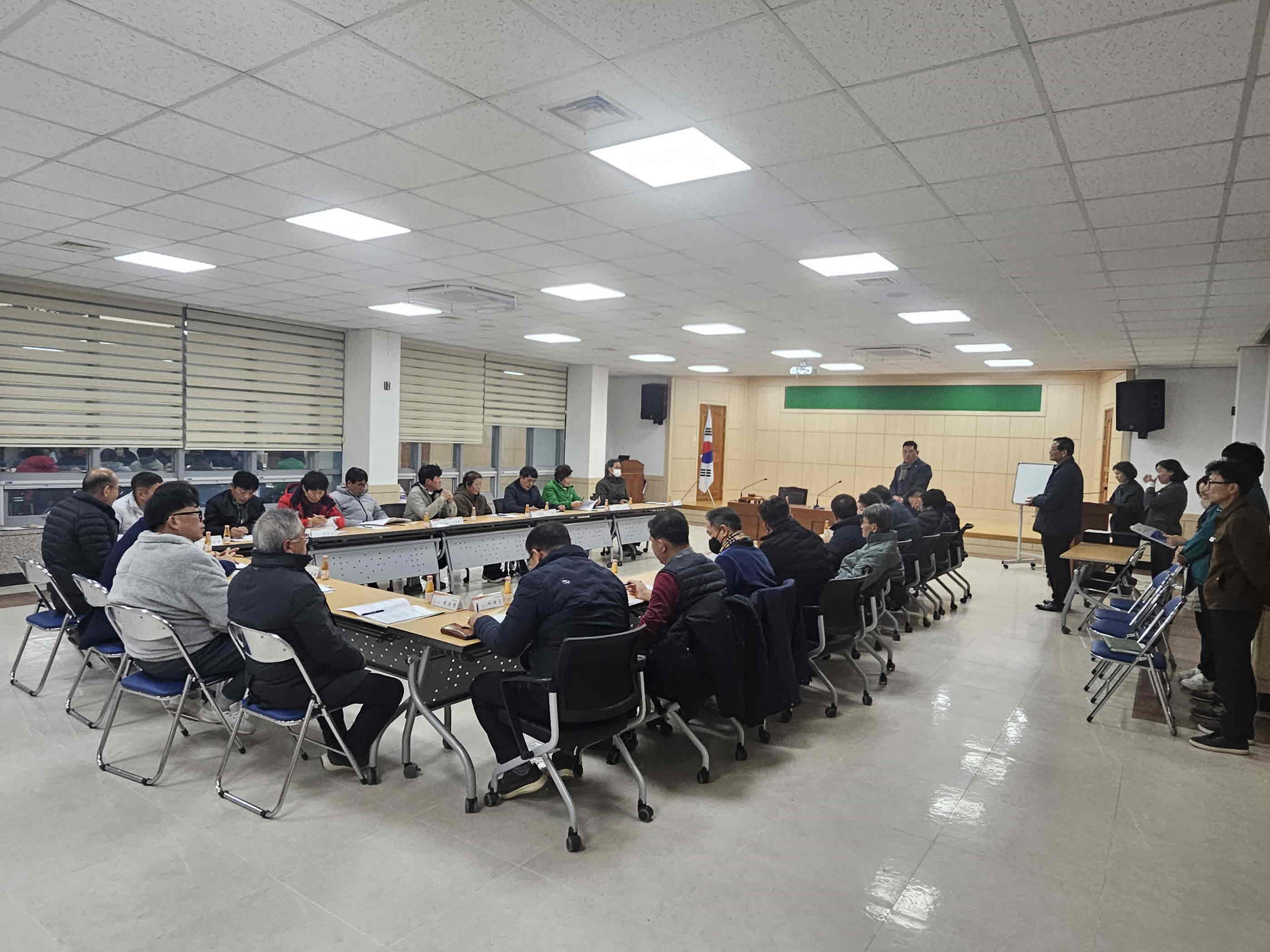 밀양시 산외면 주민자치회, 2025년 첫 정기회의 개최