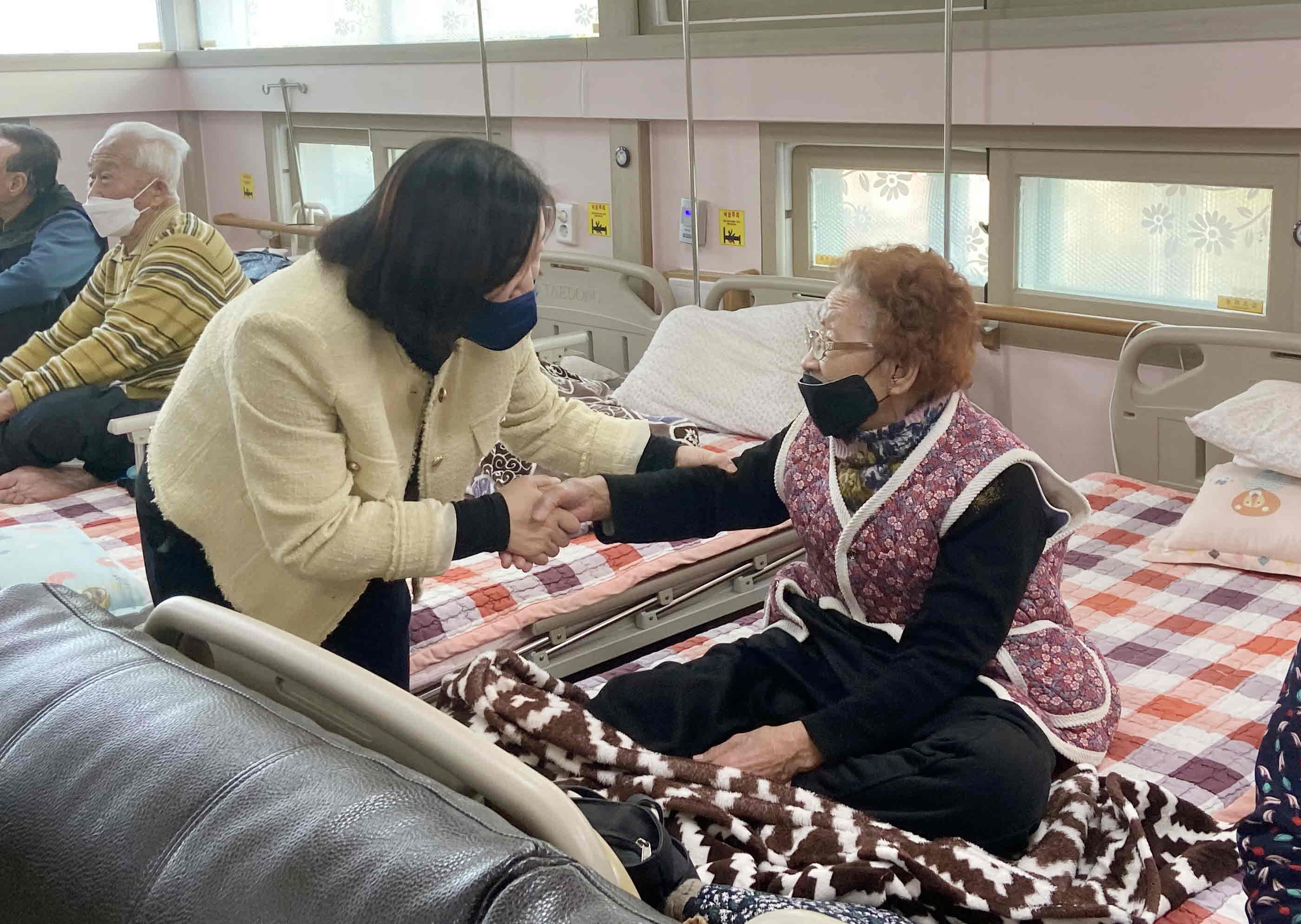 밀양시 산외면, 설 명절 맞아 사회복지시설 위문