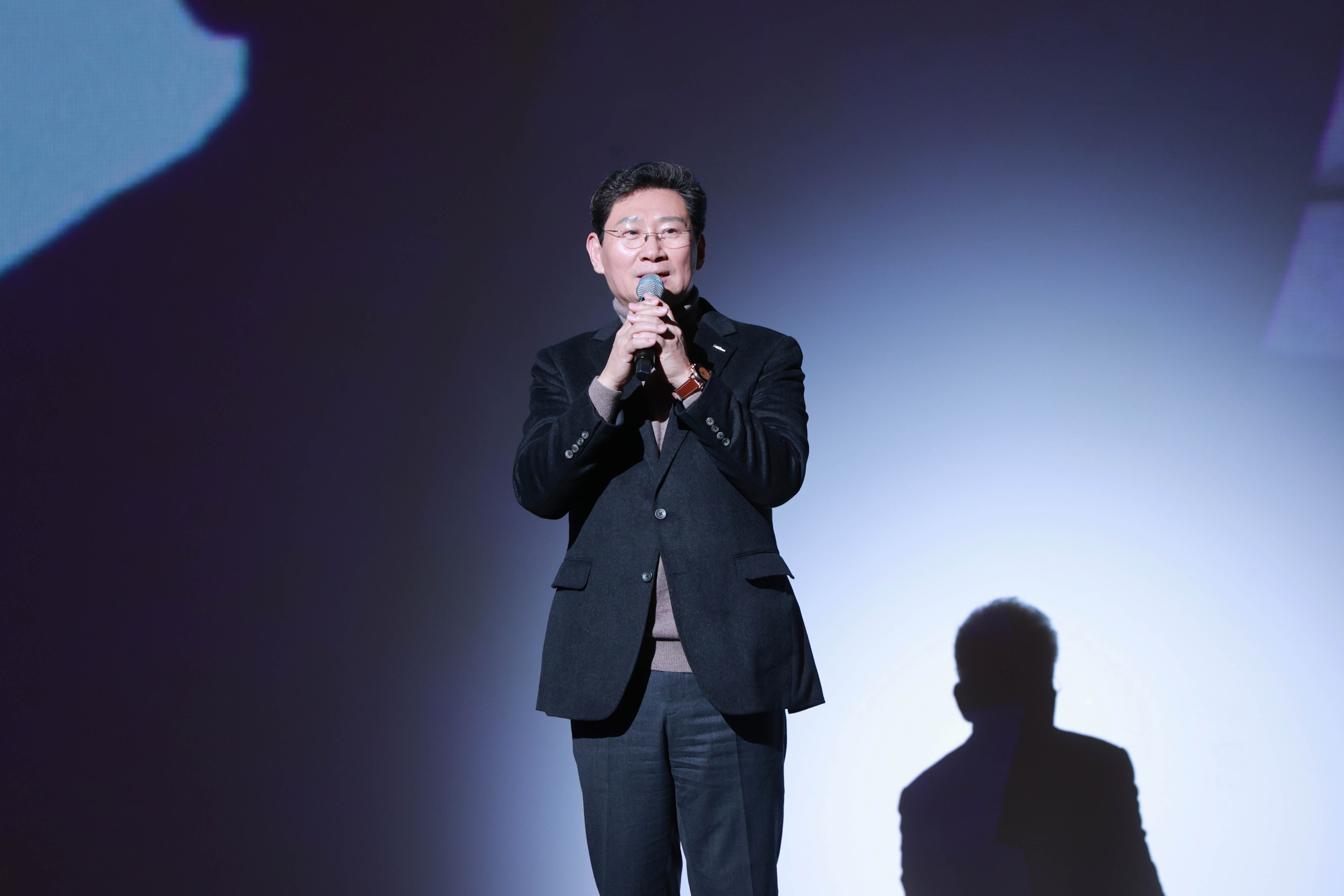 이상일 용인특례시장, “문화를 사랑하는 시민들에게 더 좋은 공연 제공하기 위해 포은아트홀 새롭게 꾸몄다”