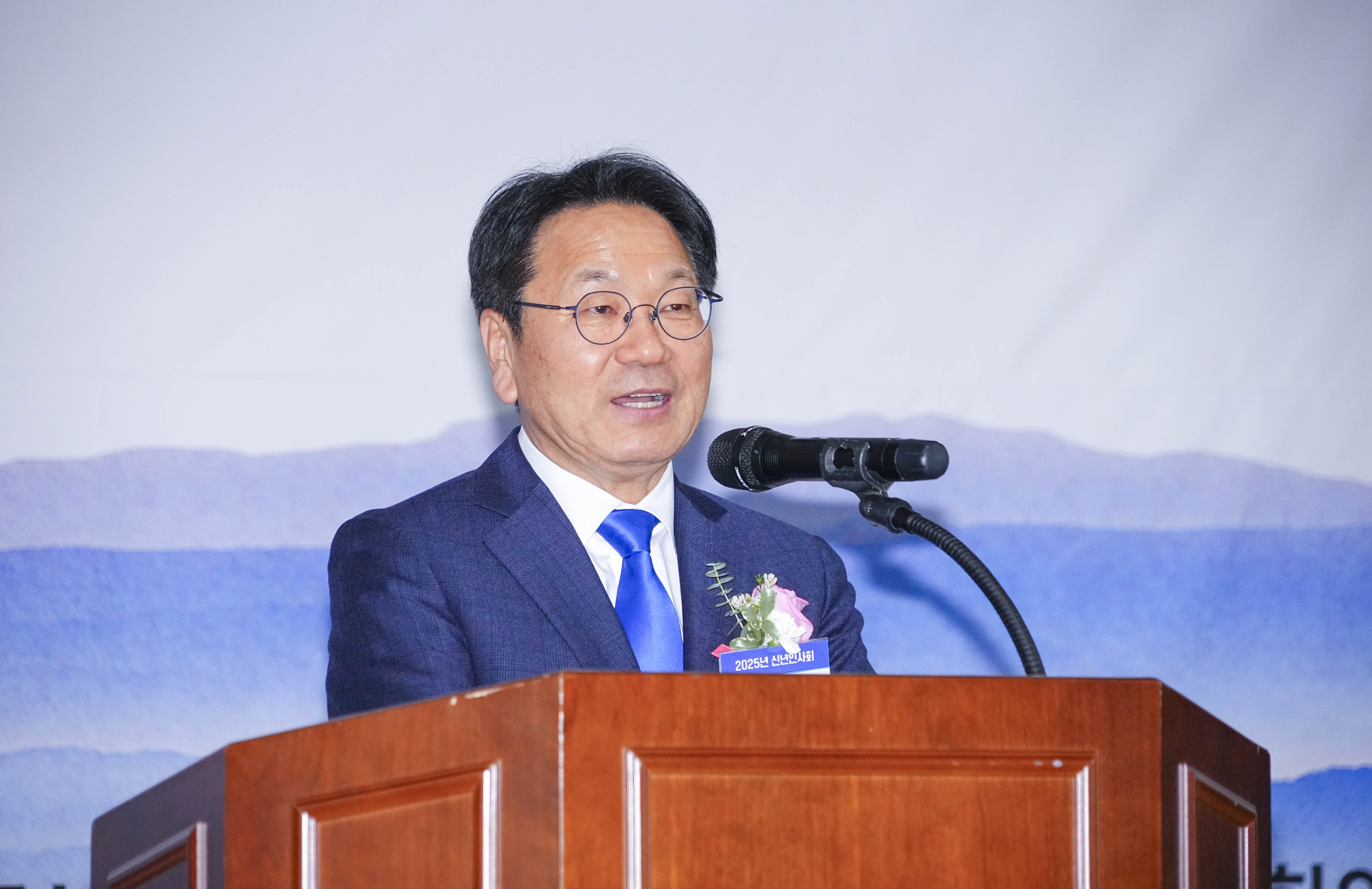 강기정 시장 “혼란을 기회로…새로운 광주로 전환”