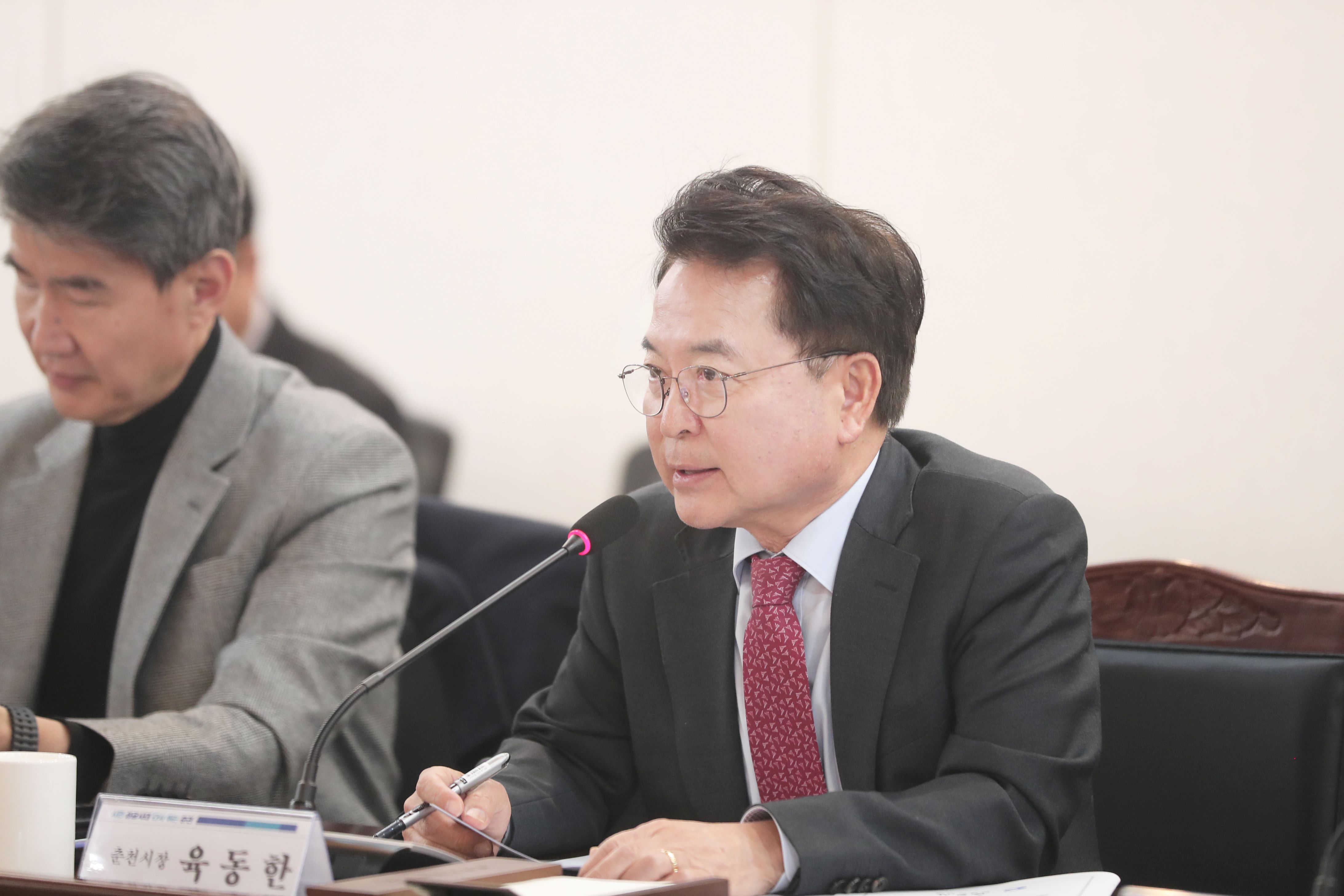 춘천시 교육도시위원회 정기회의 개최