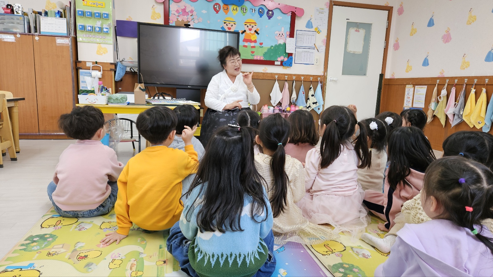 경주시, 노인일자리 4420명 제공… 지난해 보다 184명 늘어