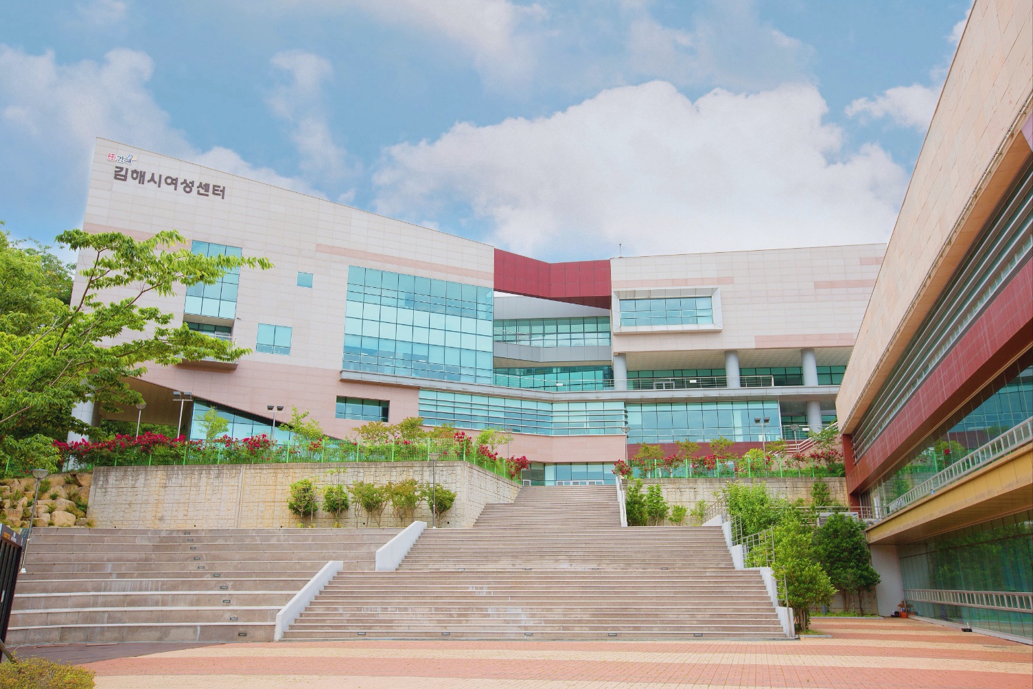 김해시동부여성새로일하기센터, 새일여성인턴 참여자 모집