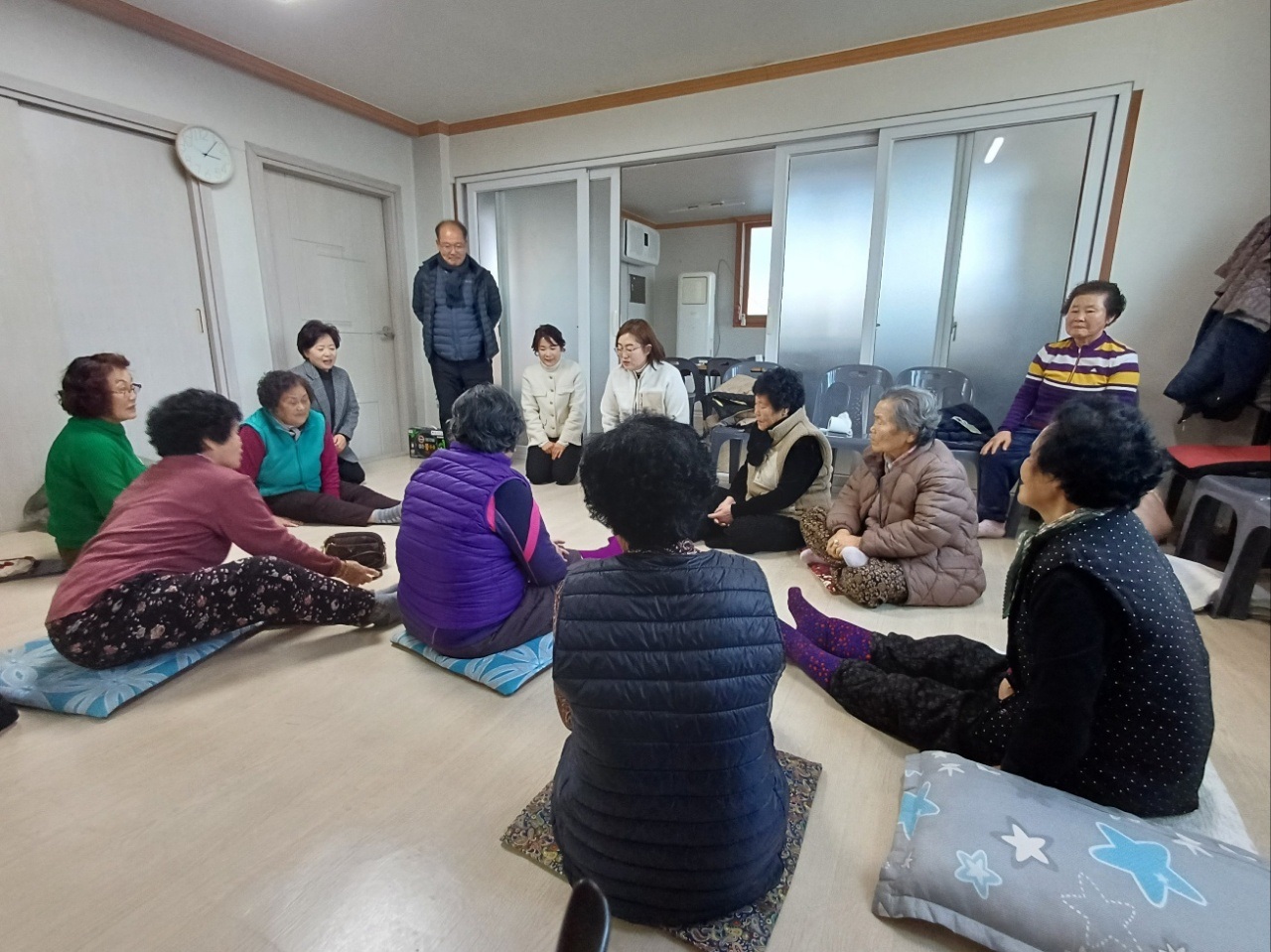 밀양시 하남읍, 경로당 방문‘한파 대비 어르신 안부 확인’