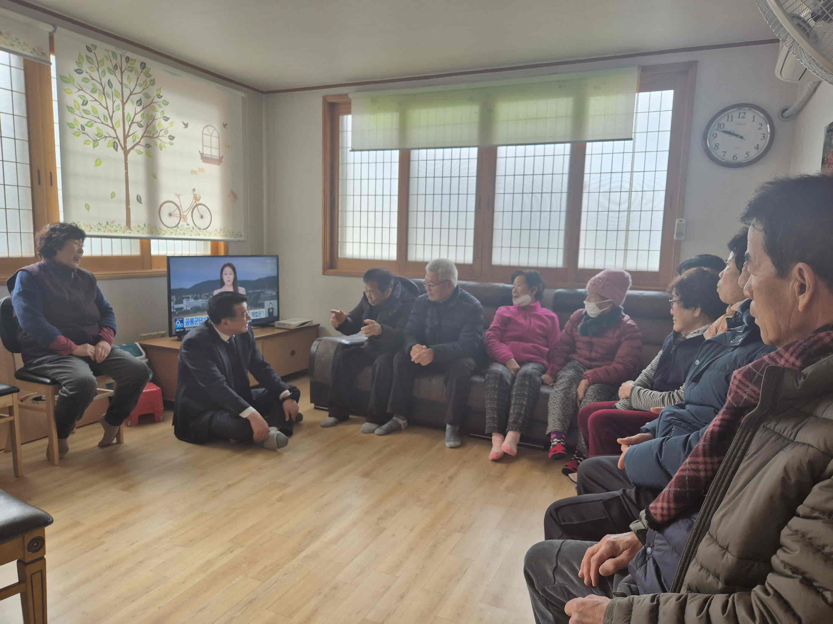 김주용 밀양시 삼랑진읍장, 부임 후 경로당 순회하며 주민과 소통