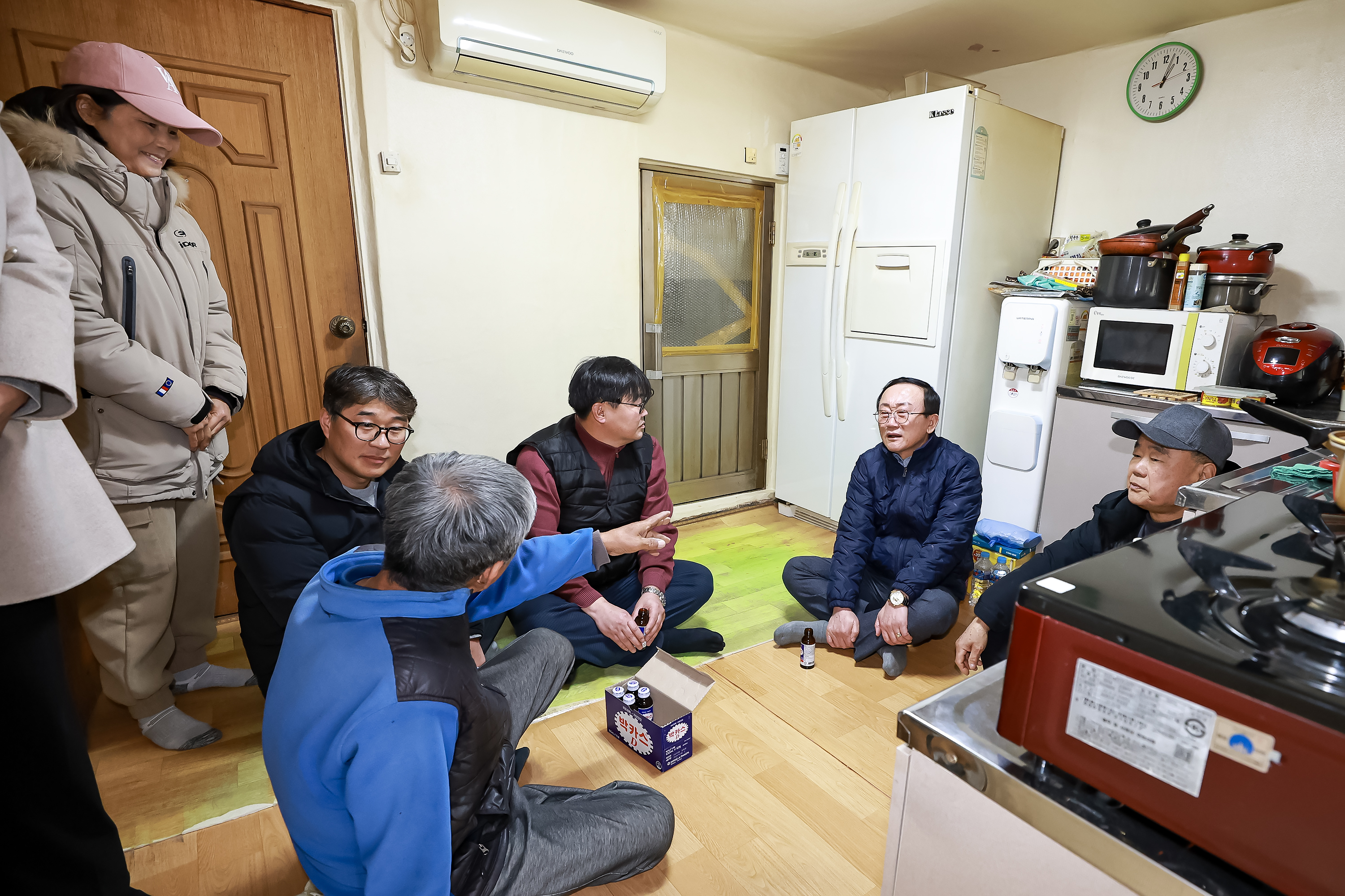 김덕현 연천군수, 한파경보에 따른 취약계층 가정방문