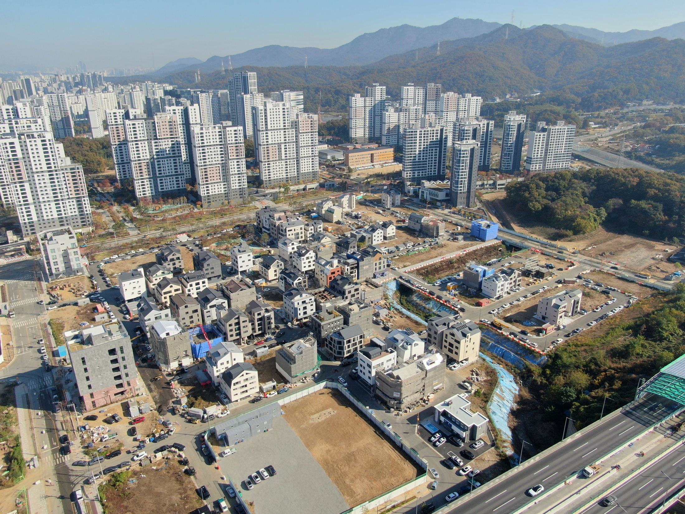과천시, 지식정보타운 단독주택 신축 준공에 따른 도로 포장 복구 관련 주민 불편 해소