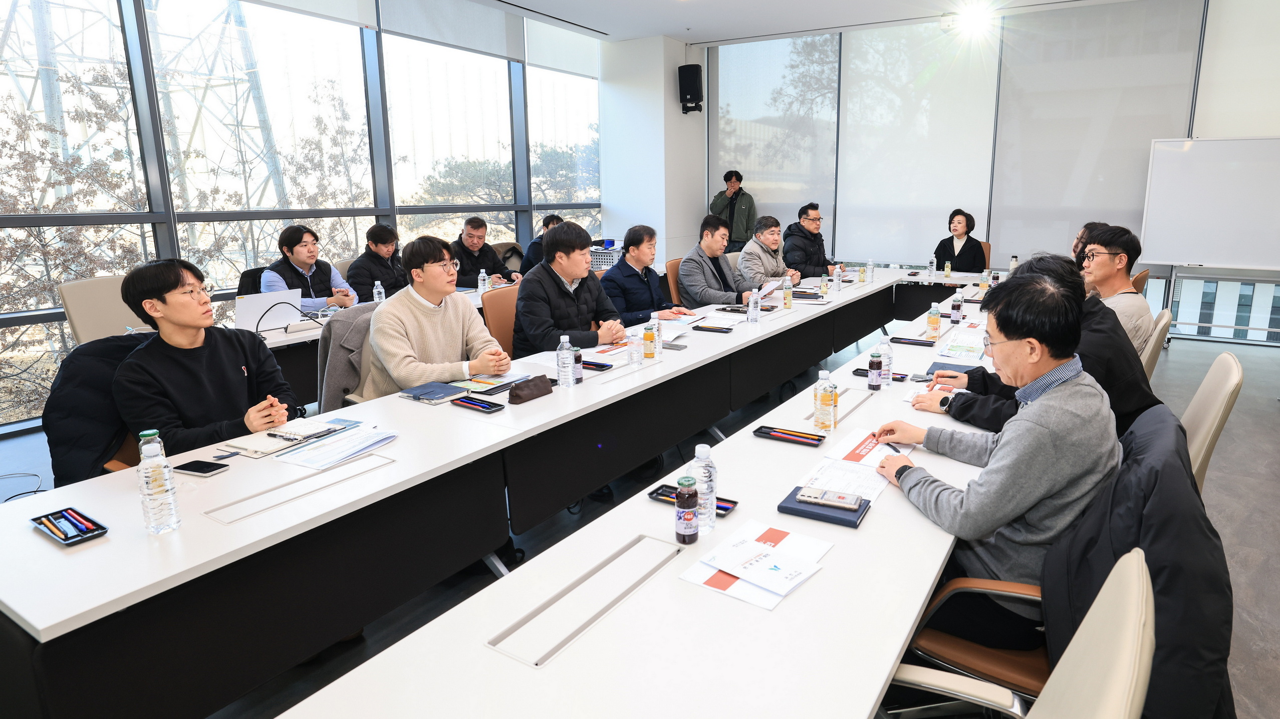 과천시, 지식정보타운 송전탑 철거 가속화 위한 민관공 협력회의 개최