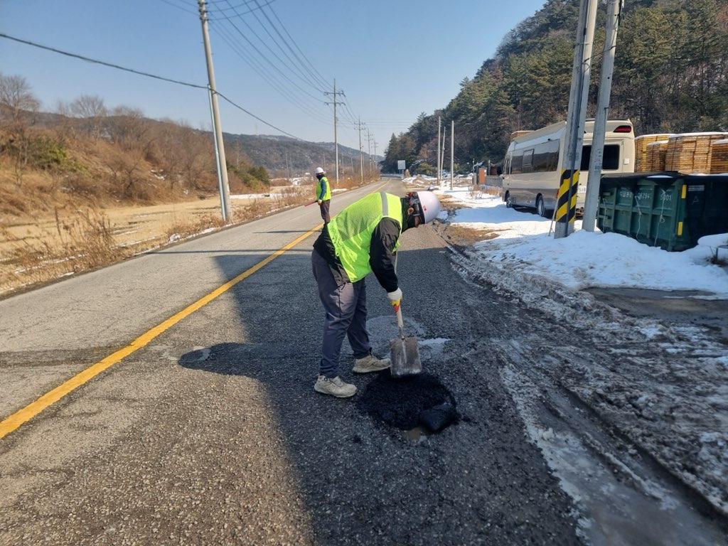 광산구, 민·관 협력 폭설 포트홀 정비 ‘총력’