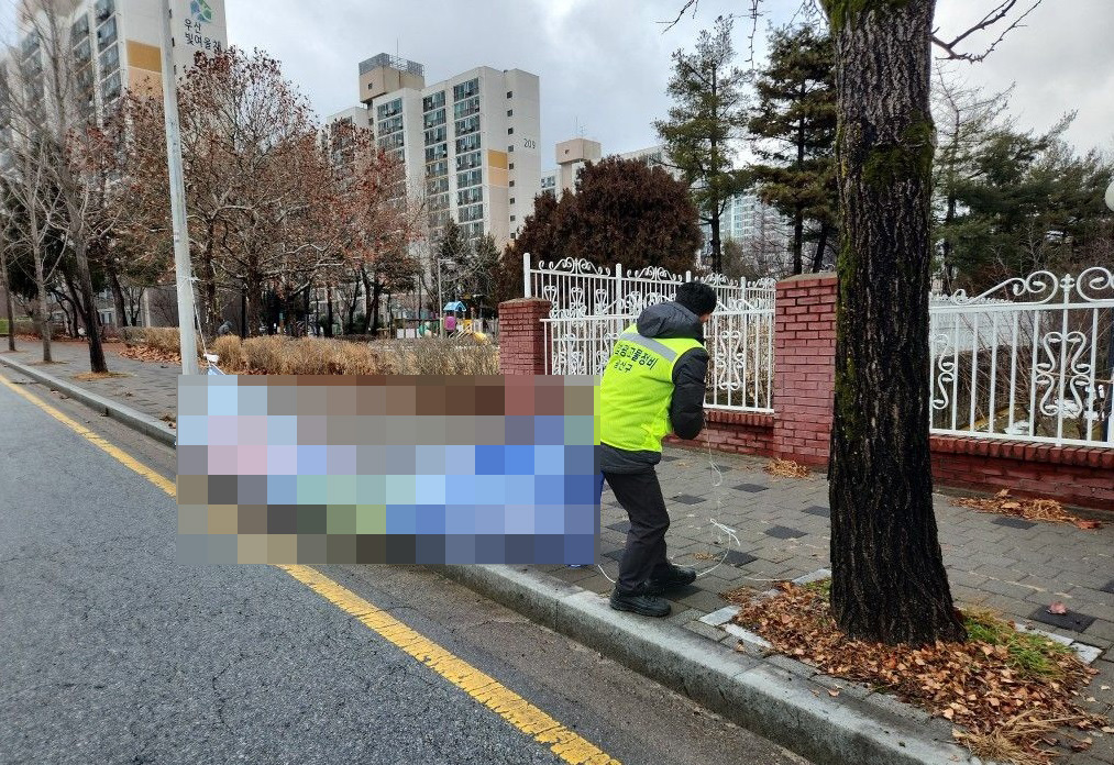 광산구, ‘광주 첫’ 불법 정당 현수막 과태료 부과