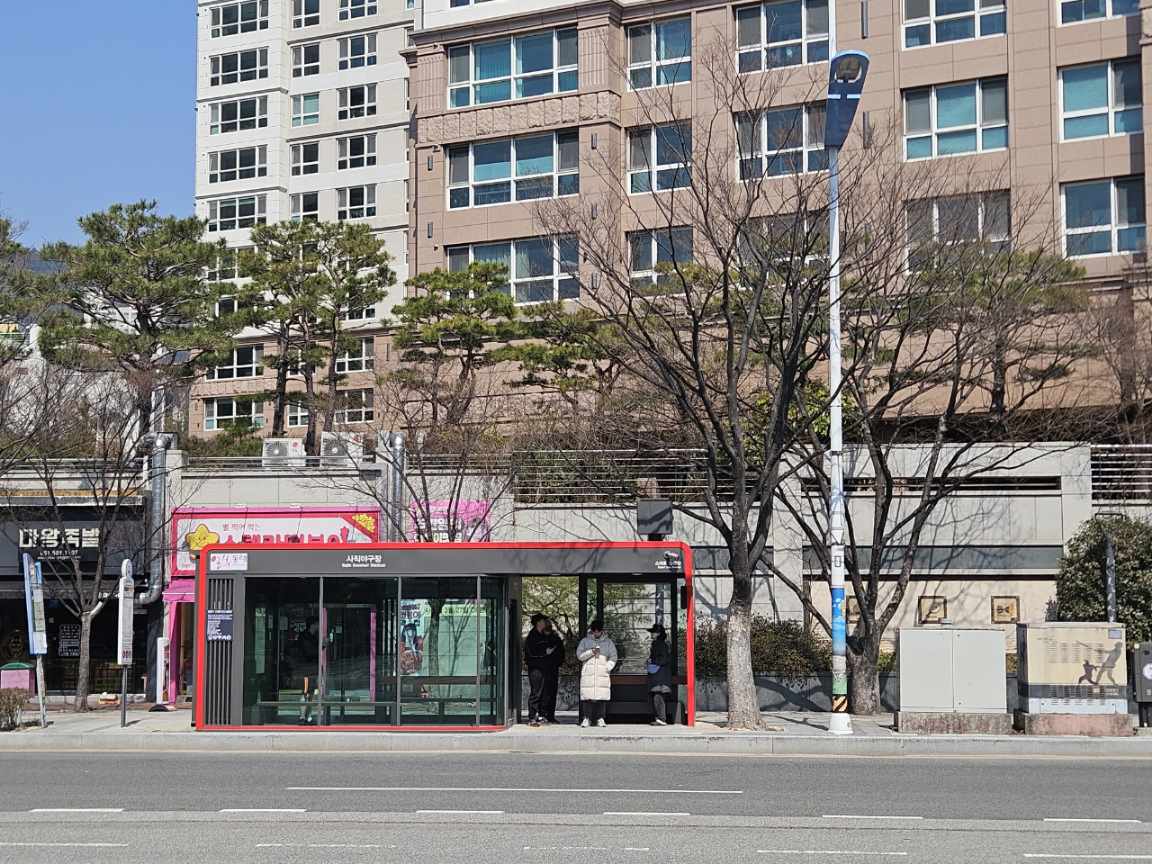 부산 동래구, 사직야구장·운동장에 스마트 버스정류장 설치