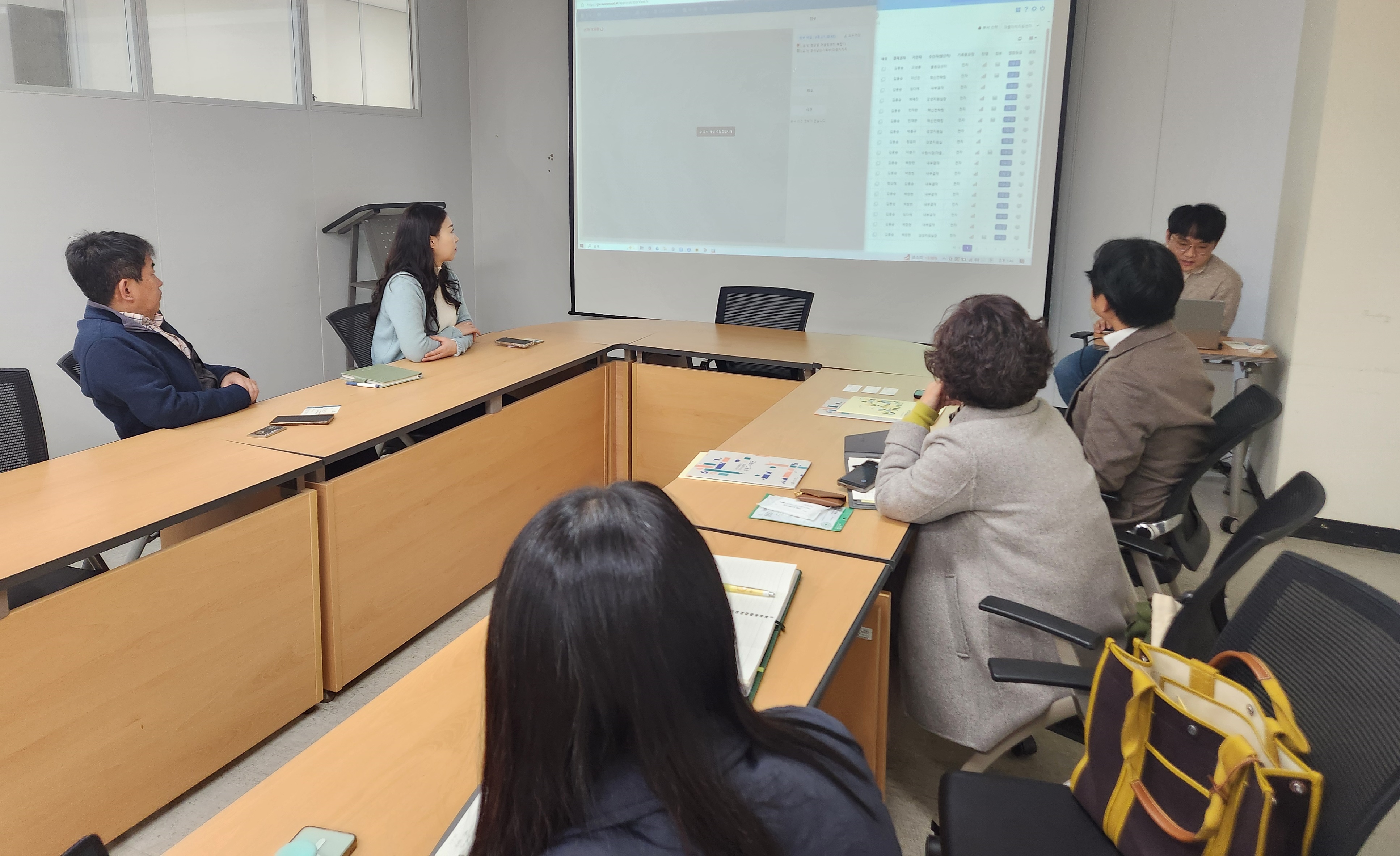 청주시활성화재단, 수원도시재단 찾아 벤치마킹
