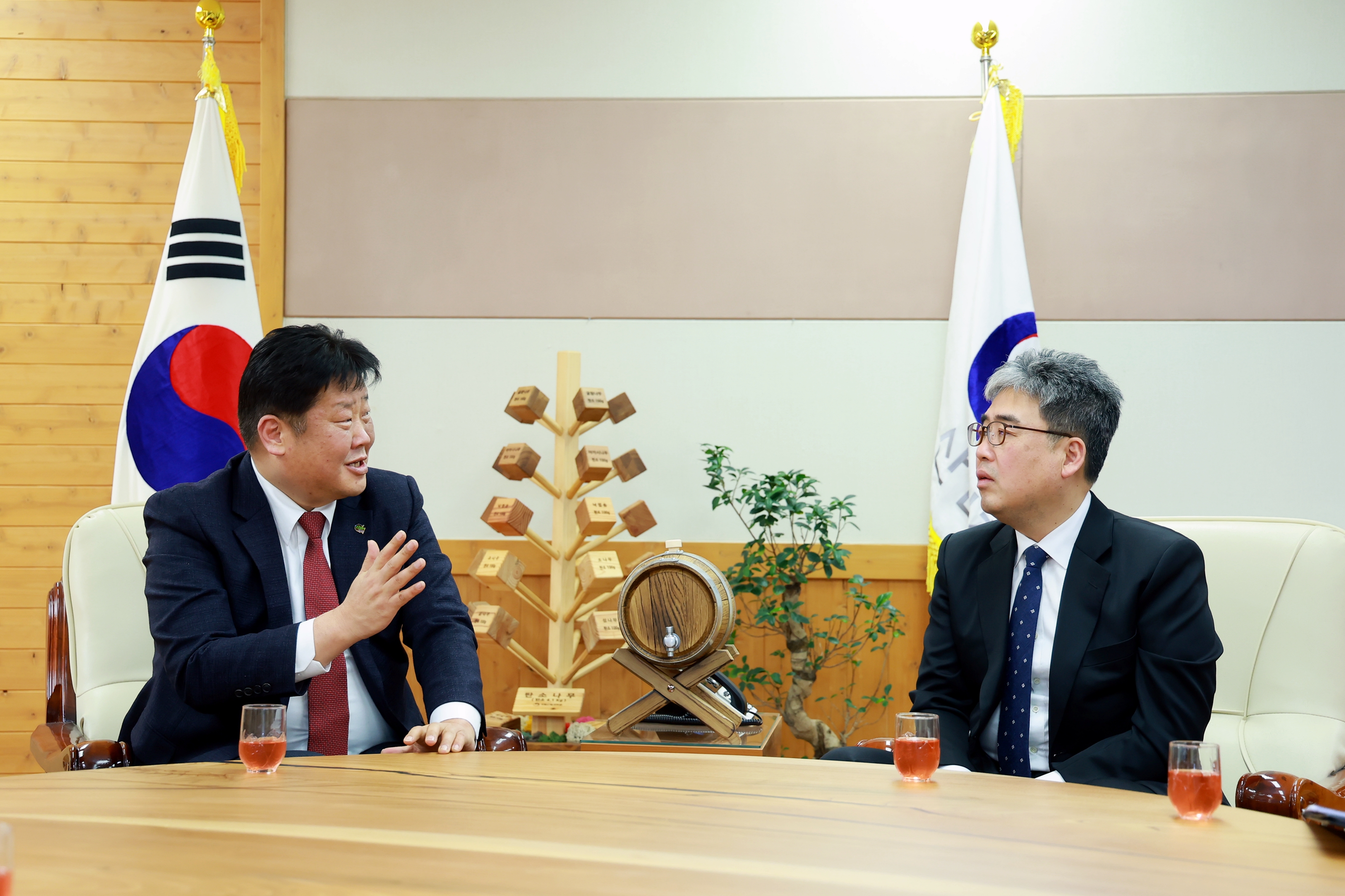 이상호 태백시장, 산림청장과 산림 현안사업 논의