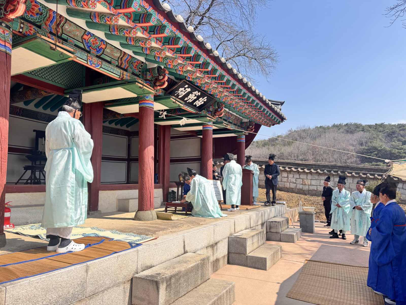 부여군 세도면에 위치한 동곡서원, 춘향제 봉행