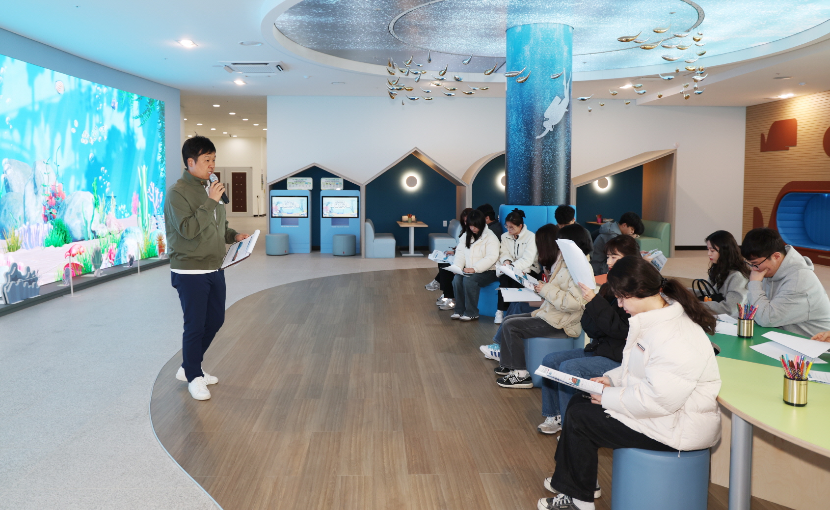 “현장에서 보고 배워요!” 태안군 ‘새내기 공무원’ 현장 견학 성료