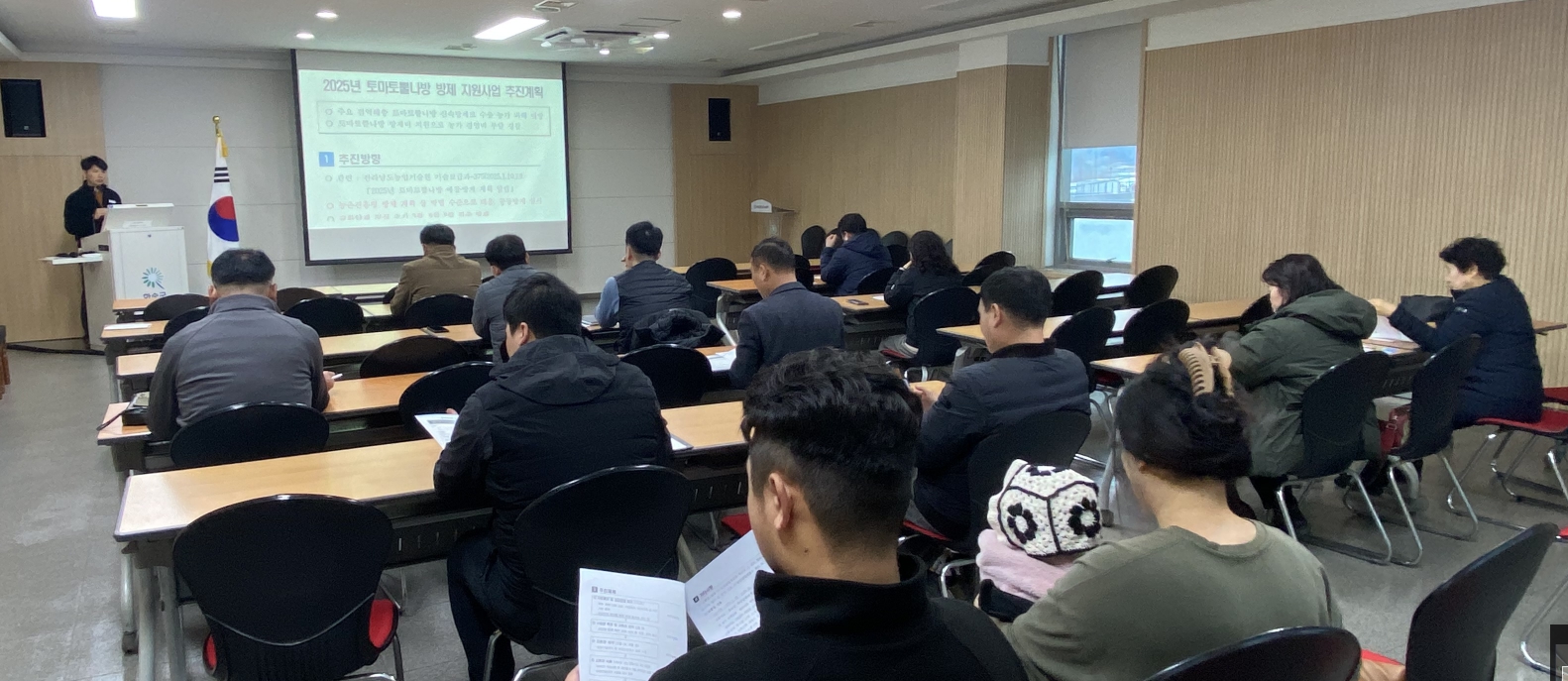 화순군, 검역 해충 토마토뿔나방 방제 지원 총력
