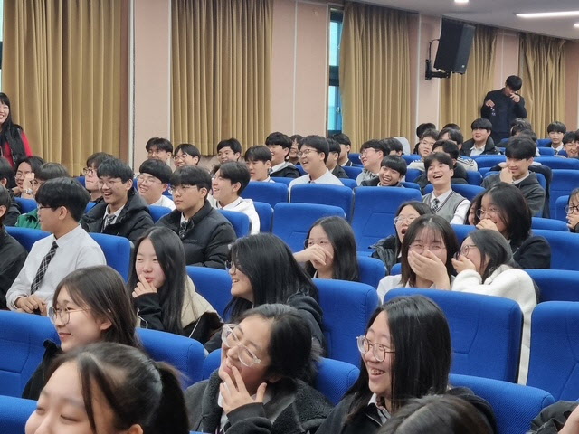 영광군, 중·고교생 대상‘찾아가는 아동권리교육’성료
